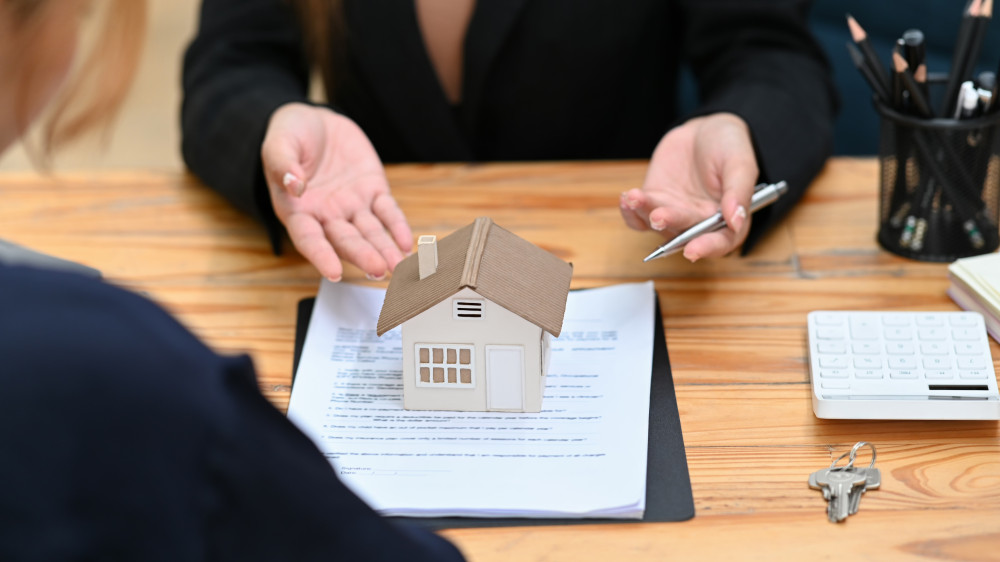 Comment obtenir un prêt immobilier avec un faible apport initial ?